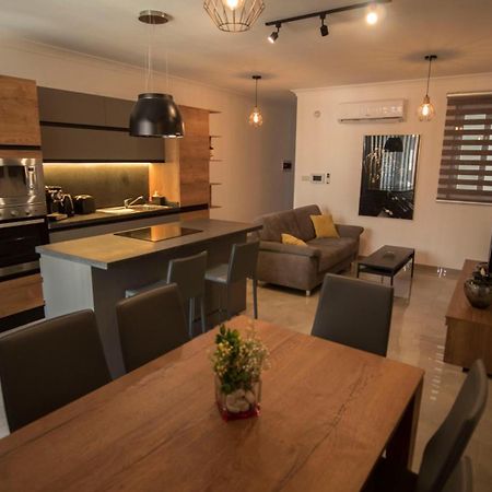 New 3 bedroom apartment near Sliema&St Julians San Ġwann Buitenkant foto