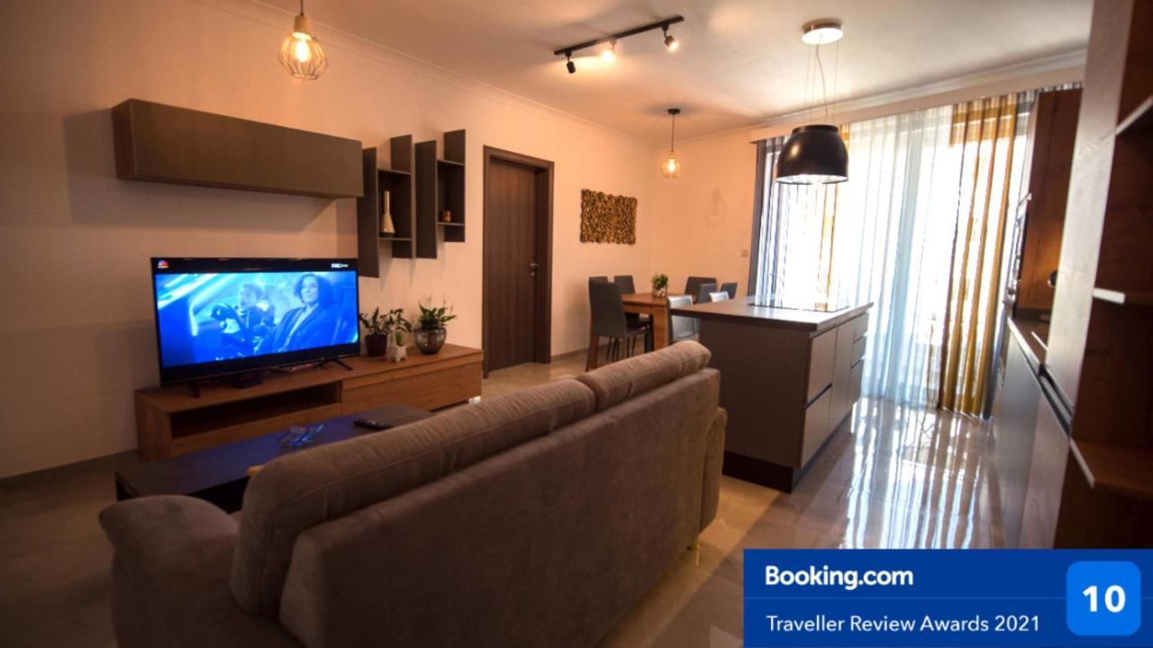 New 3 bedroom apartment near Sliema&St Julians San Ġwann Buitenkant foto