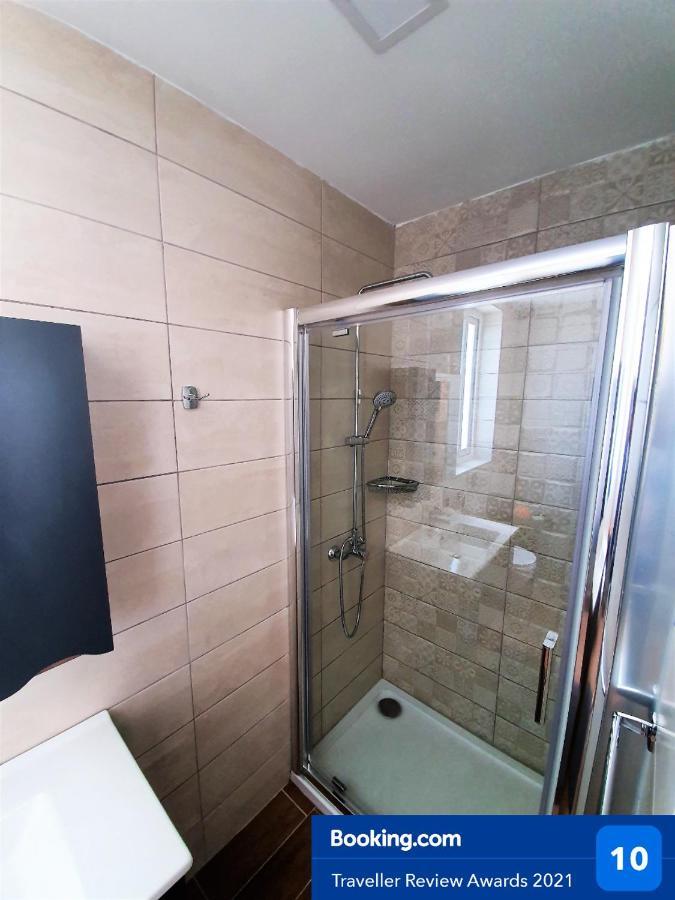New 3 bedroom apartment near Sliema&St Julians San Ġwann Buitenkant foto